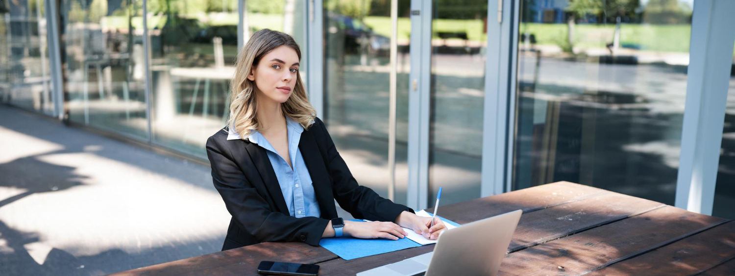 Działalność gospodarcza a staż pracy - czy umowa B2B liczy się jako staż pracy do emerytury?